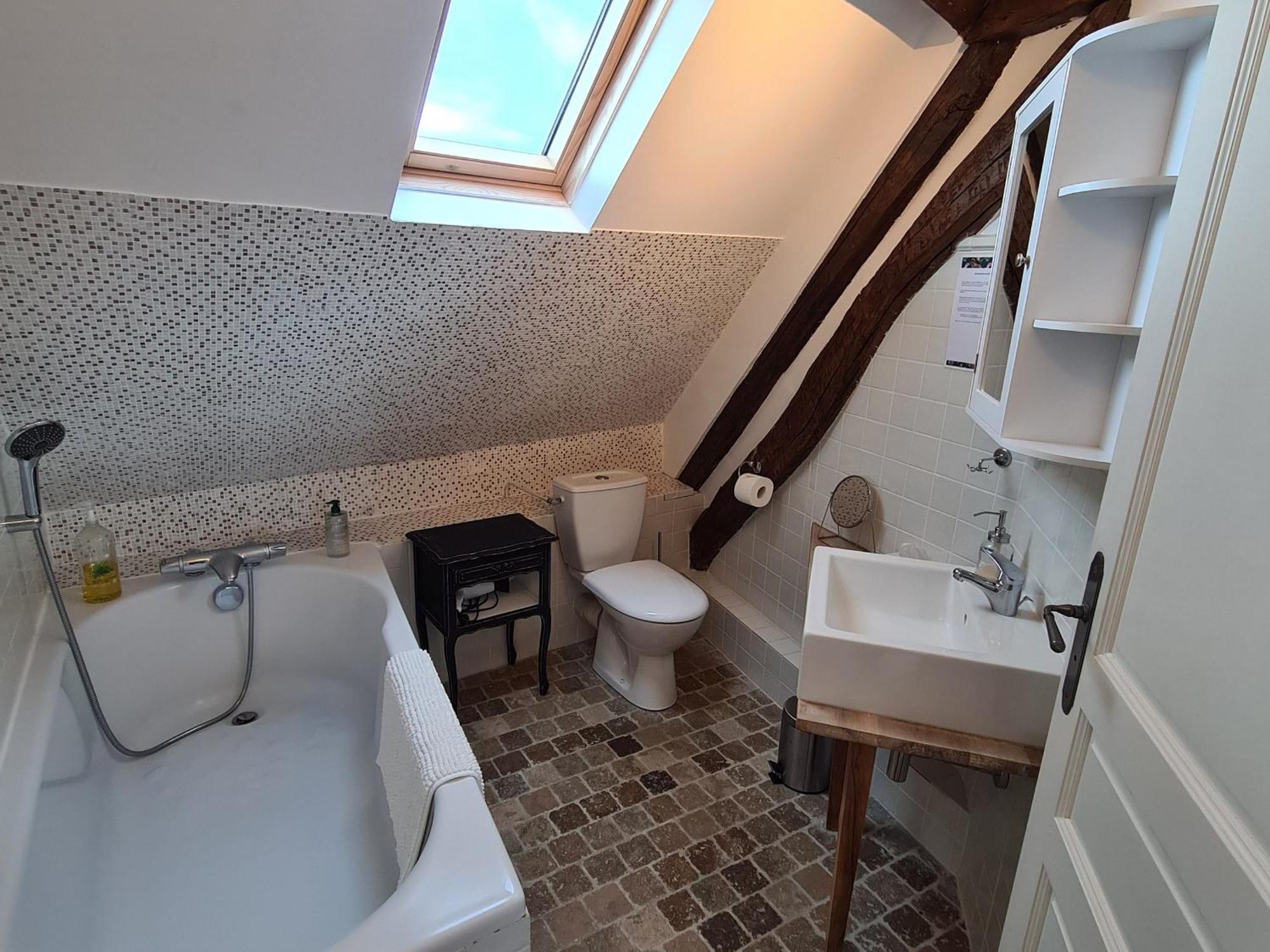 Chambres Spacieuses Avec Tv Et Salle De Bain Privee - Fr-1-590-453 Ousson-sur-Loire 외부 사진